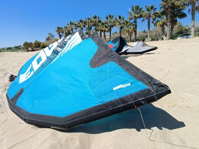  kitebeachlicata_1679778509_306652685200 0081708_57874209747 