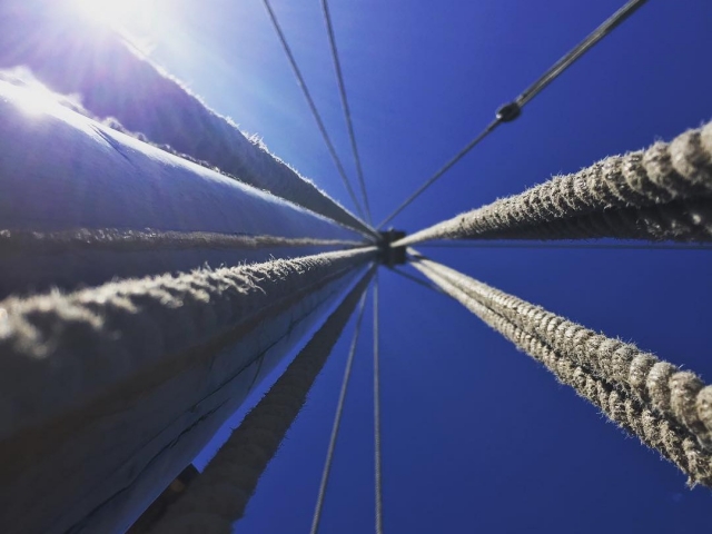  An Bord eines Oldtimer-Segelschiffs 