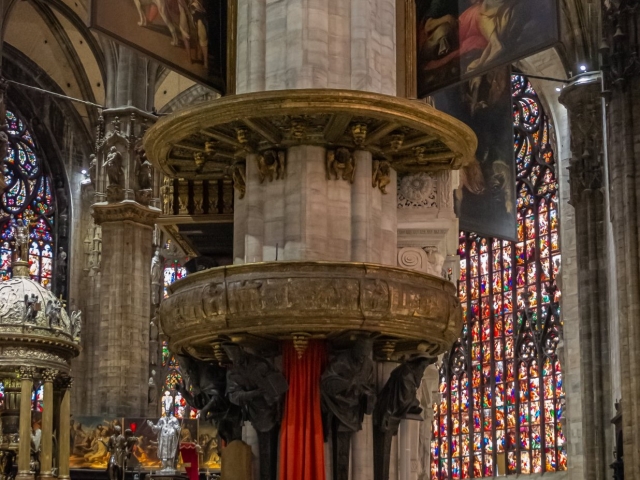Interior del duomo 