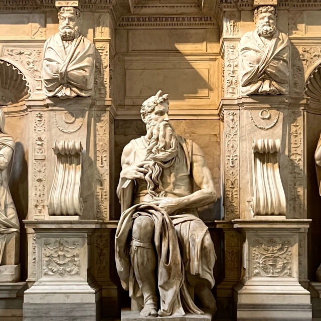 Statue romane