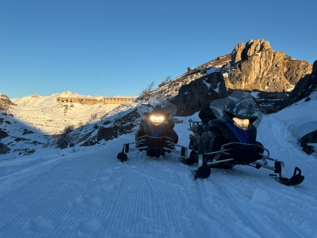  在滨海阿尔卑斯山的群山之中 
