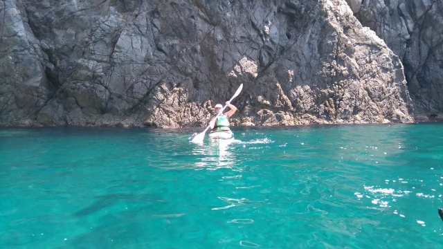  entre cuevas y aguas cristalinas 