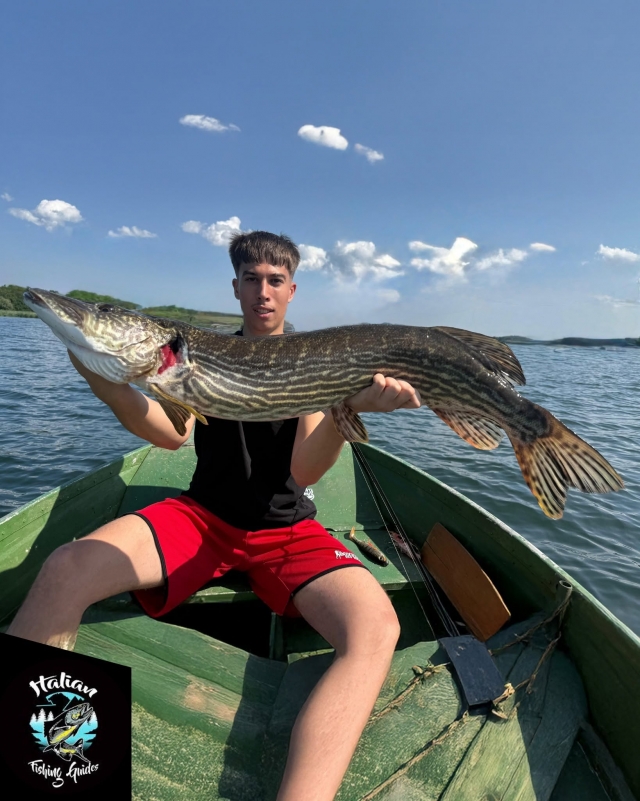  Freshwater fishing