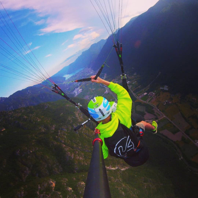  Acrobatic paragliding flights in Pinzolo