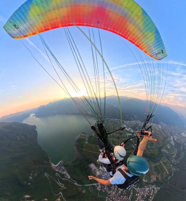  Paragliding flight in Trento 