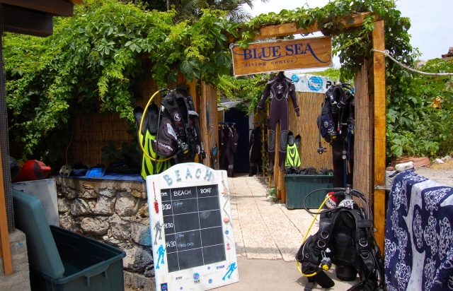  Il Diving/das Tauchzentrum 