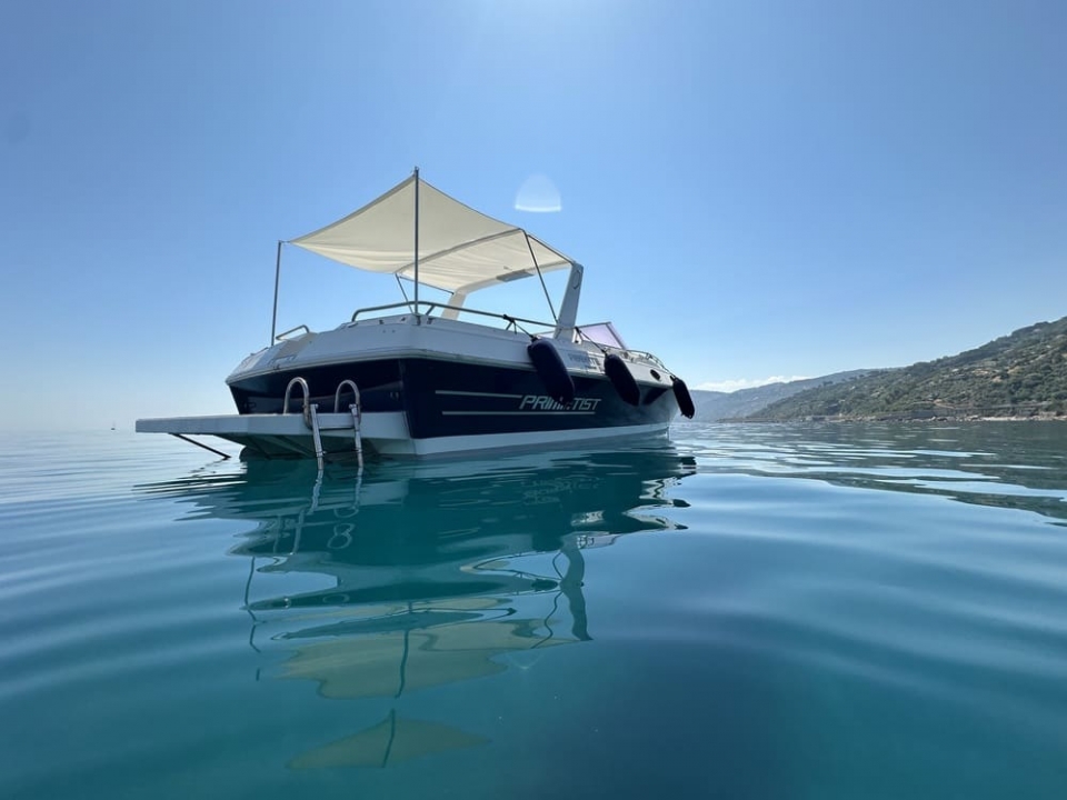  Boat ride along the beaches of Cefalú 