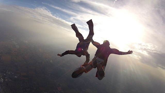  Skydiving