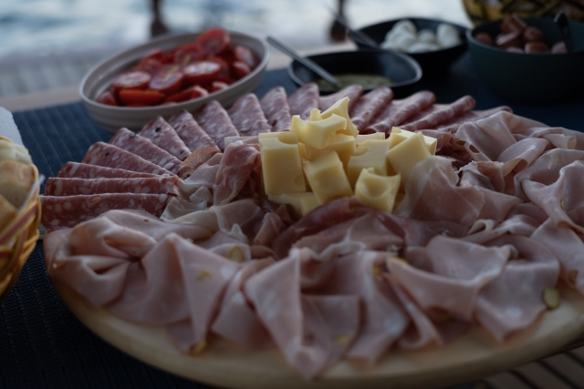  Typical platter 