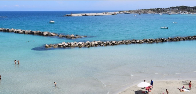 Águas cristalinas 