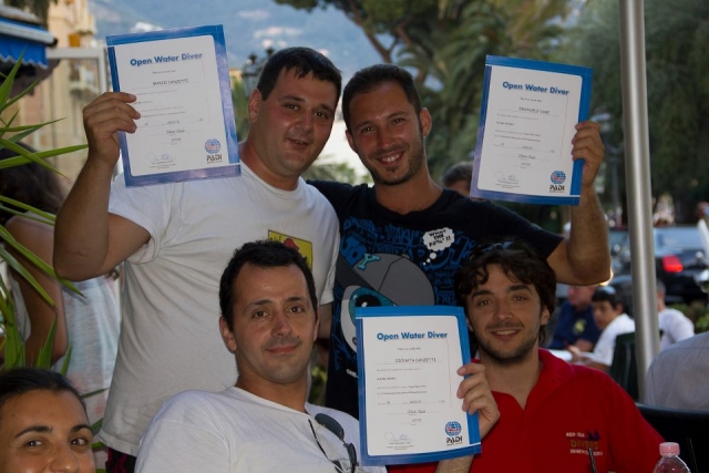  Cursos de buceo UDS