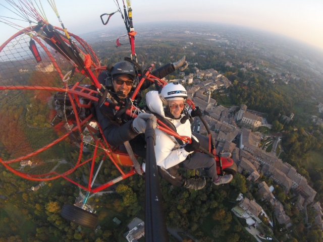 Parapendio biposto