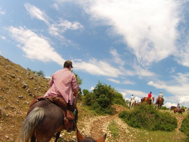  Galopando en Molise 