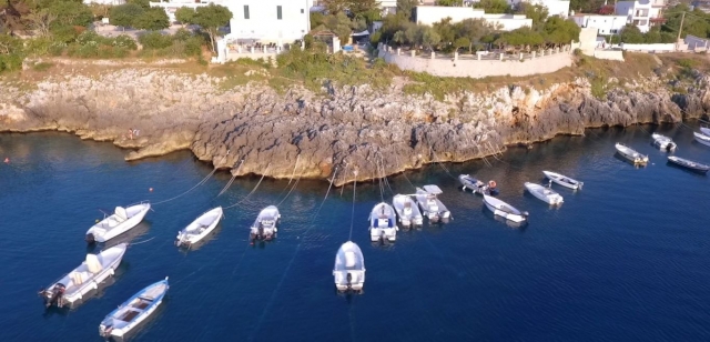  Barco em Santa Maria di Leuca 