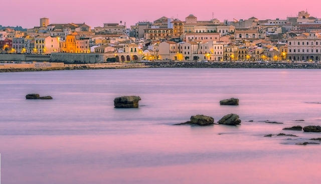  Syracuse