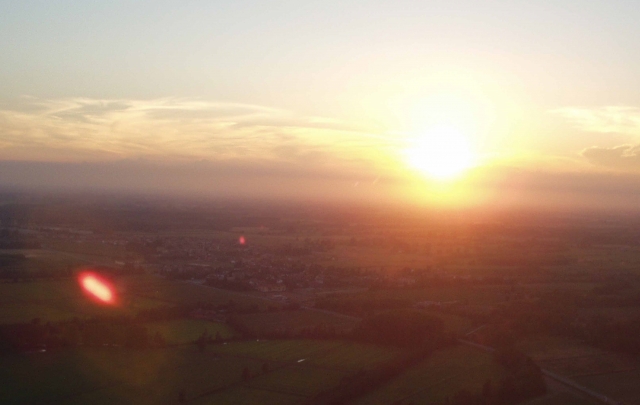 Atardecer en vuelo 