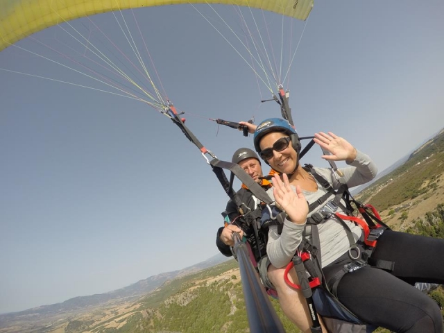 Vola in parapendio con noi