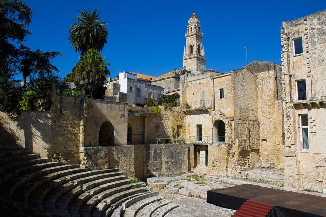 The Roman Theatre 