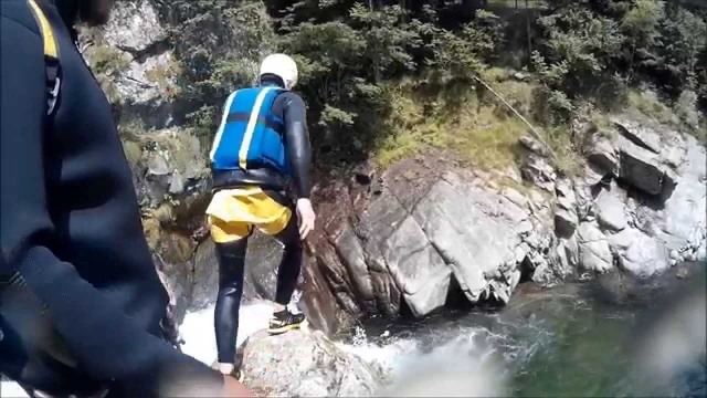  冒险途中 