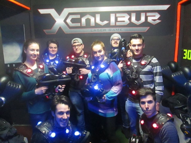  Un groupe de joueurs 