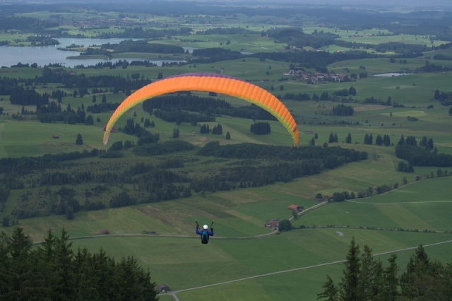  paragliding 