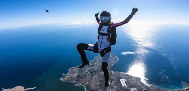  Parachutisme sur Cold River 