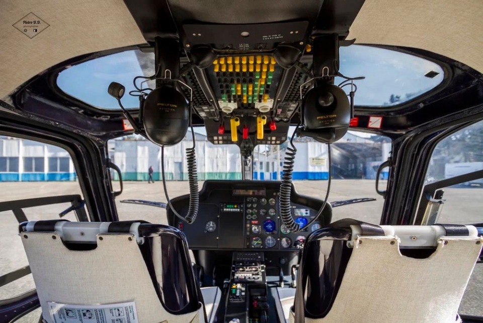  Helicóptero