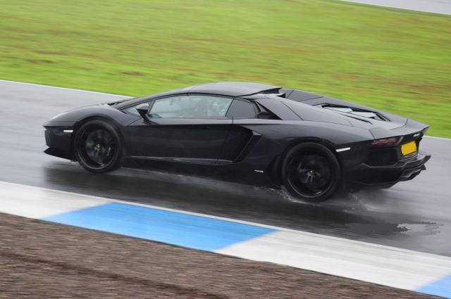  Lamborghini on the circuit
