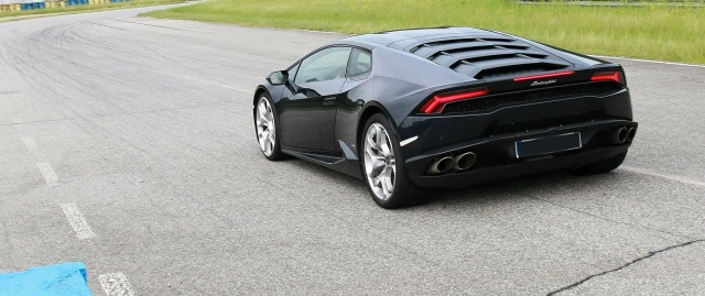  come and try the Lamborghini