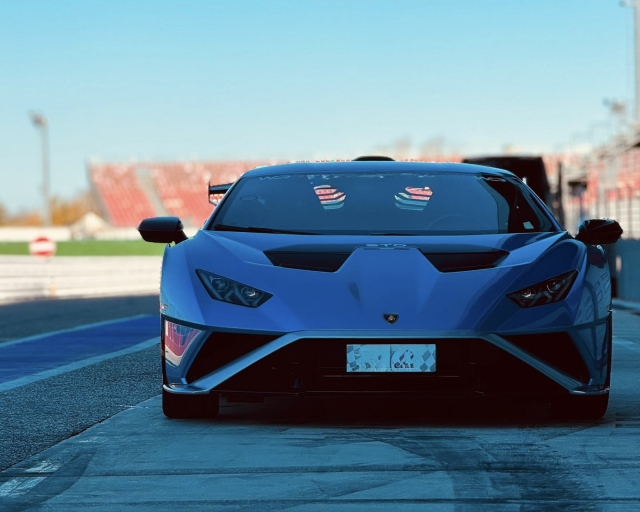 1 vuelta Lamborghini EVO Autódromo del Levante Bari