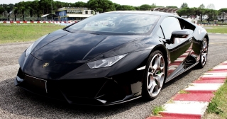 3 tours sur le circuit Lamborghini Gallardo Sarno