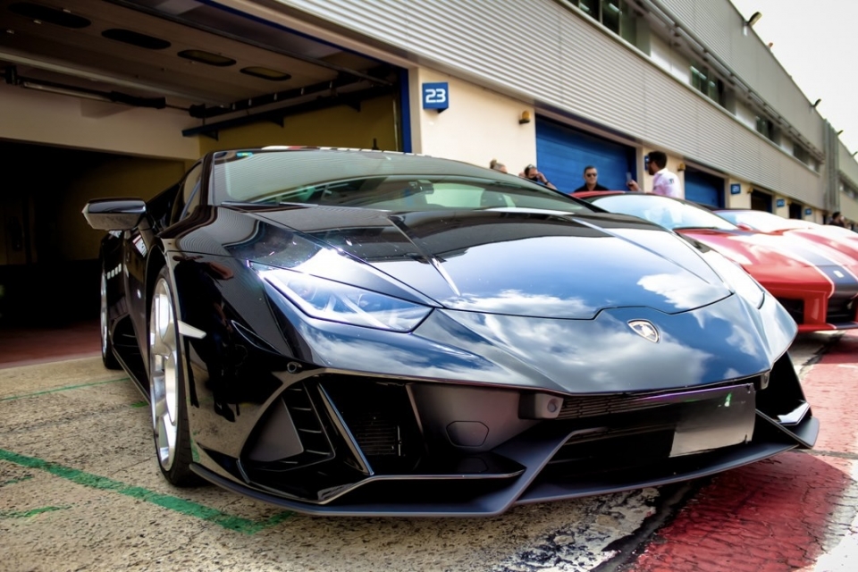  Lamborghini Gallardo 2 