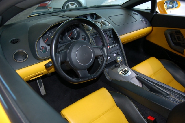 Interno Lamborghini Gallardo