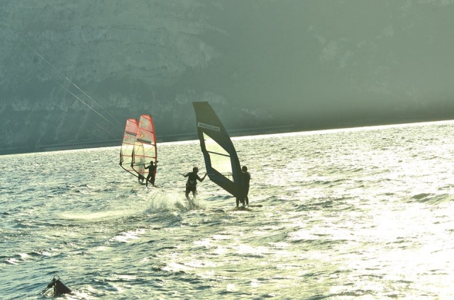  Windsurfing in the lake 