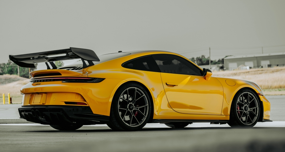Porsche 911 GT4 3