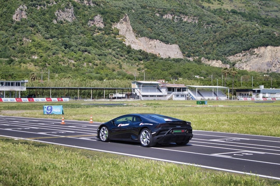 Lamborghini Gallardo 1