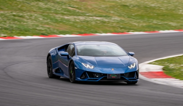  Lamborghini Gallardo 4