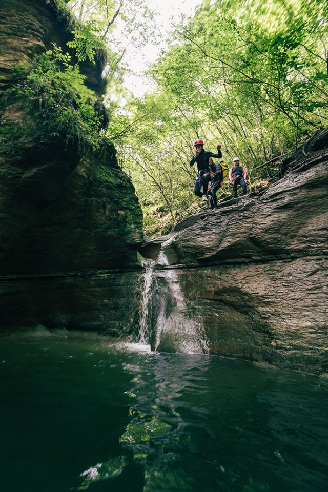 Diving from the canyon 