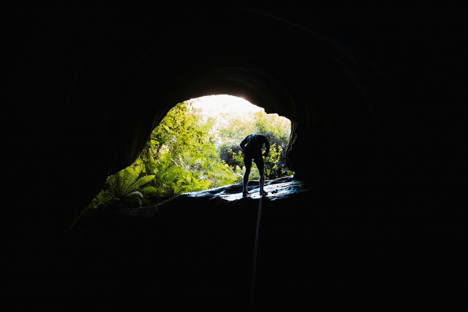  Glimpse of light and nature while climbing