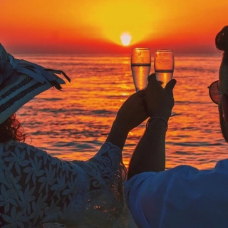 Excursion en bateau au coucher du soleil + apéritif à Sorrente 3h