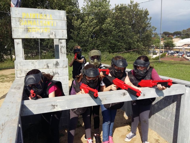  Come and play paintball