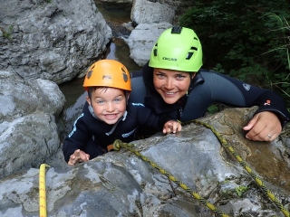 Barranquismo en familia (2h), Tremosine