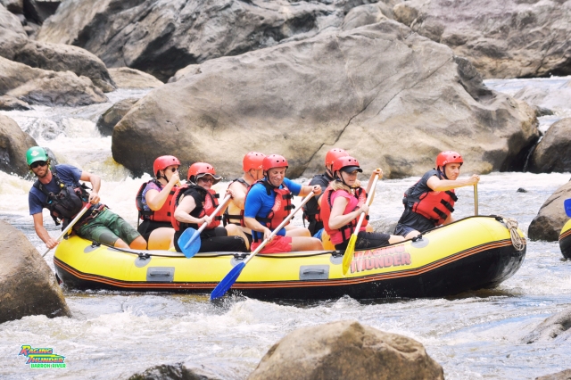 rafting en groupe 