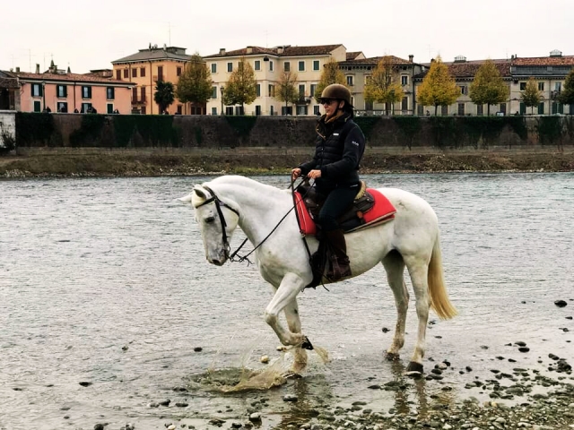 Lungo il fiume 