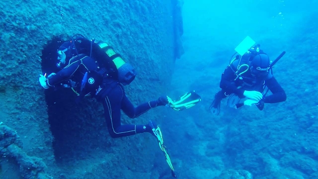  découverte du fond de la mer 