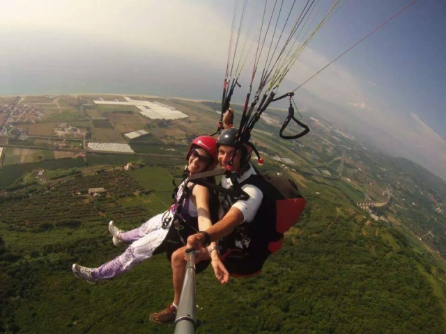 In volo con il parapendio