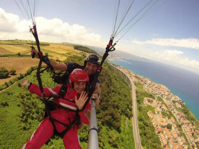 Volo tandem a Pizzo Calabro