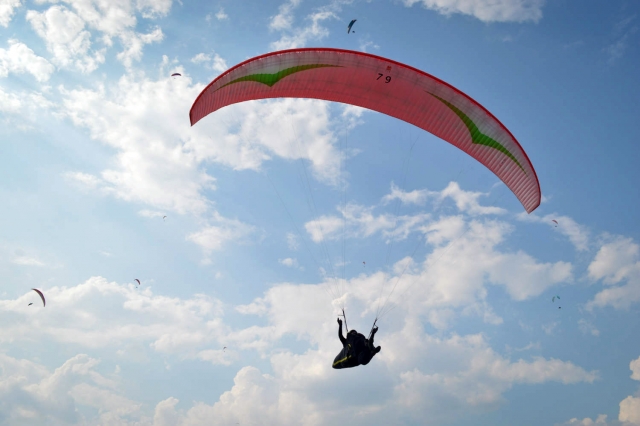  in den Himmel fliegen
