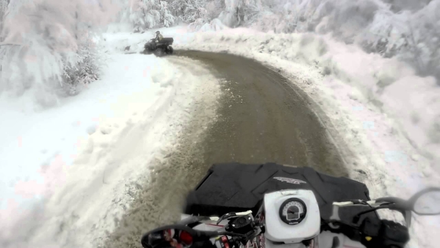  Nas estradas nevadas 