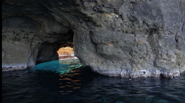  Cueva de los Esqueletos 